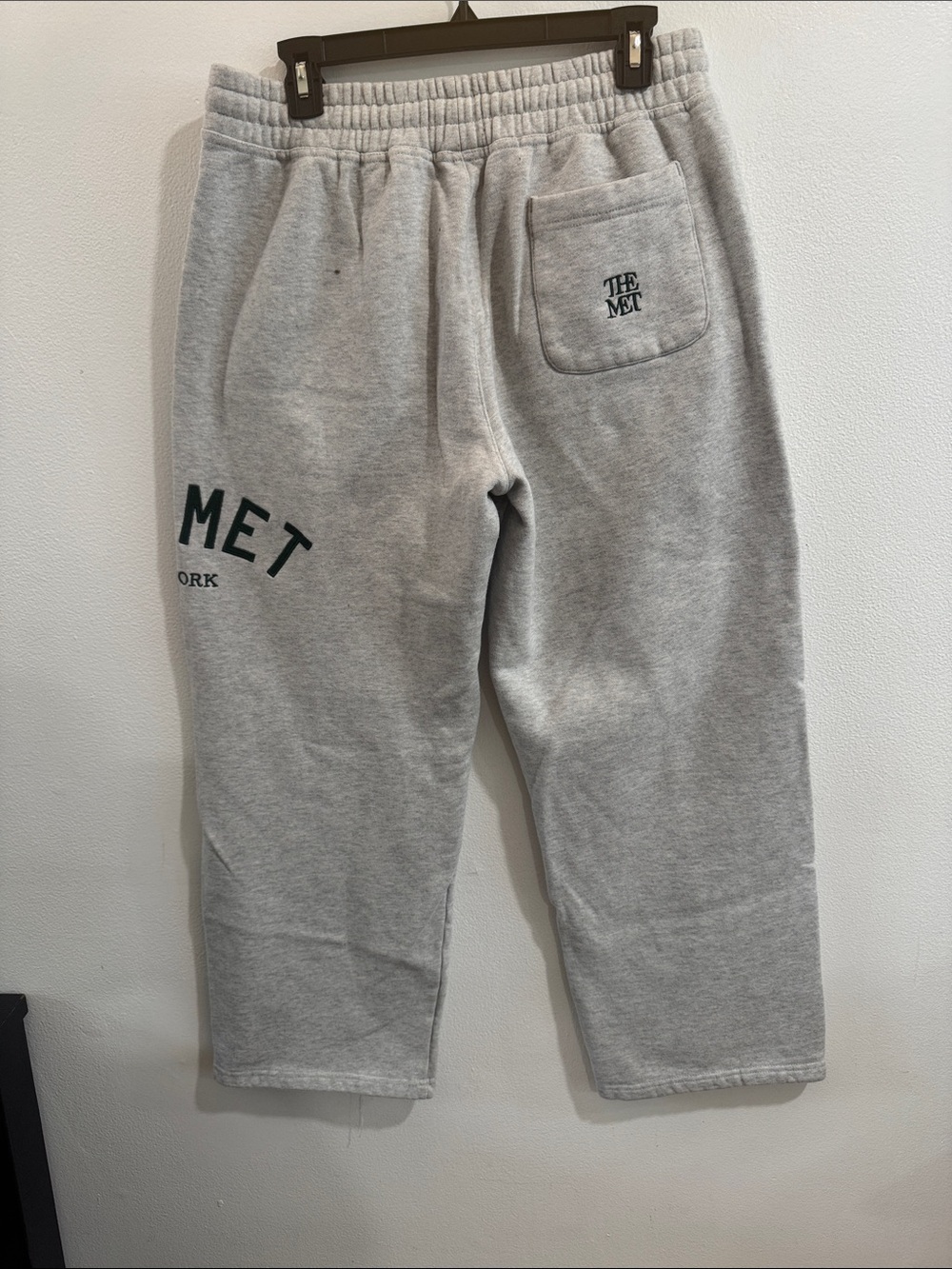 PacSun Academy Baggy Sweatpants size Medium - Picture 4 of 5